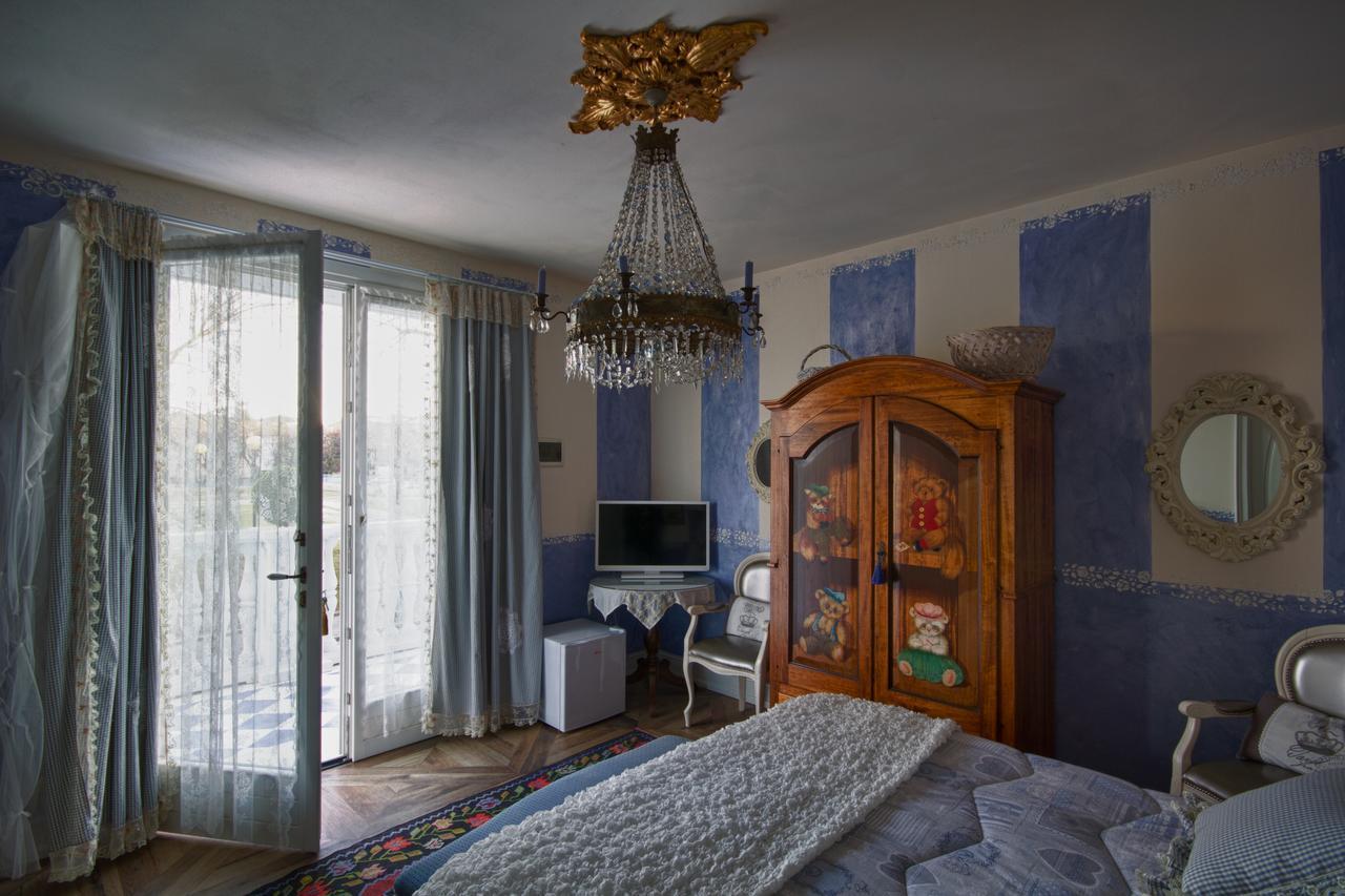 B&B La Maison Degli Angeli Desenzano del Garda Buitenkant foto